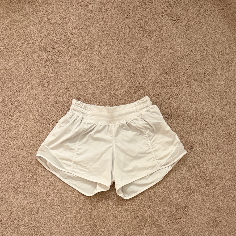 Lululemon white hotty hot short